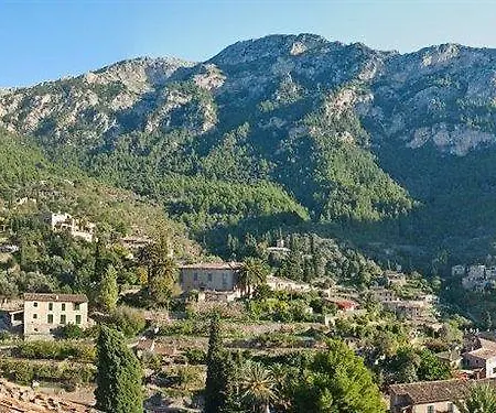 Y Des Puig Hotel
